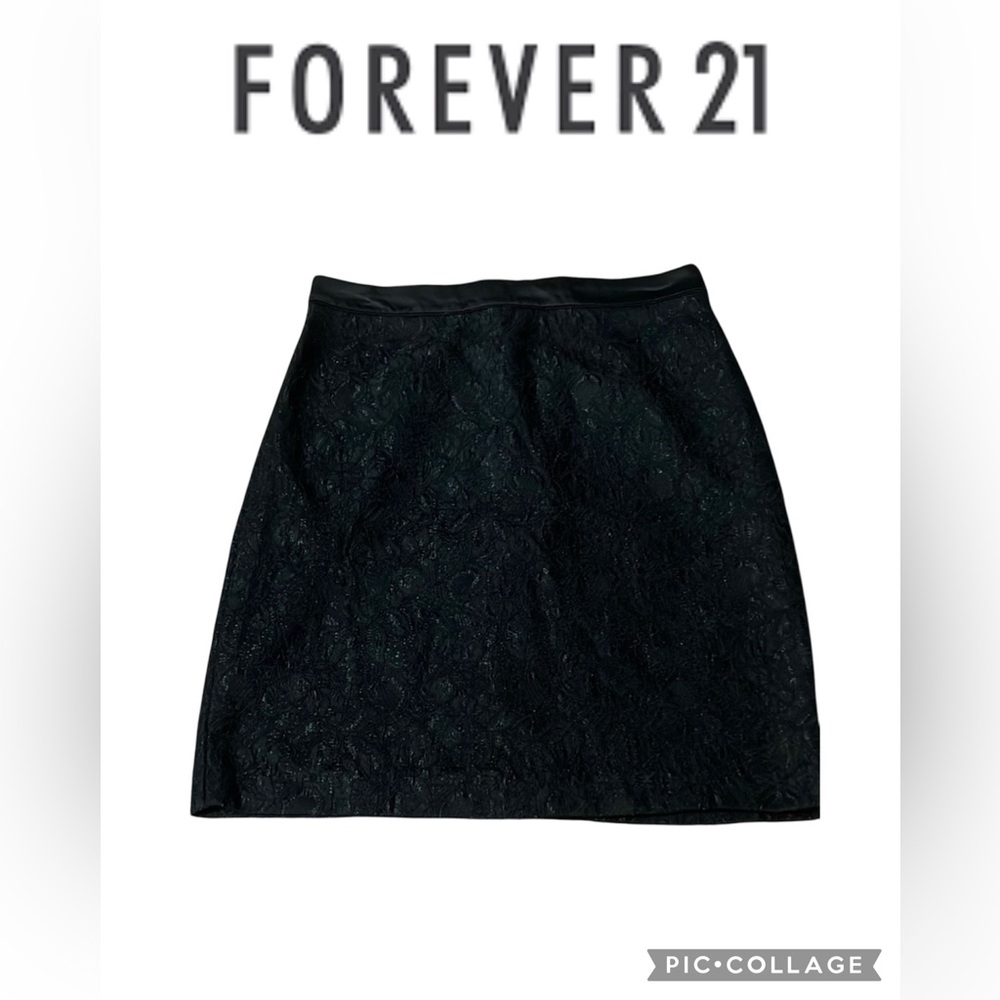 😊Forever 21 Black Mini Pencil Skirt Work